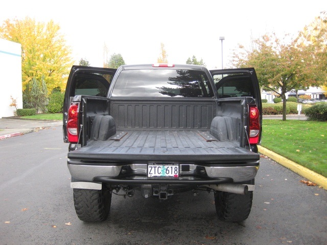 2004 Chevrolet Silverado 2500 LS/4WD/ Duramax turbo Diesel/LIFTED   - Photo 12 - Portland, OR 97217