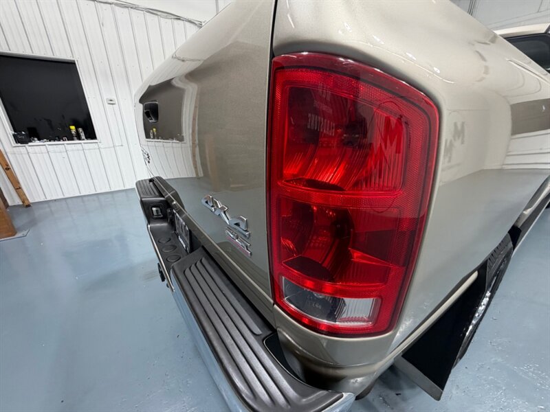 2004 Dodge Ram 2500 SLT 4X4 5.9L CUMMINS DIESEL /1-OWNER /97K MILES /LONG BED / ZERO RUST / Excel Cond - Photo 29 - Gladstone, OR 97027