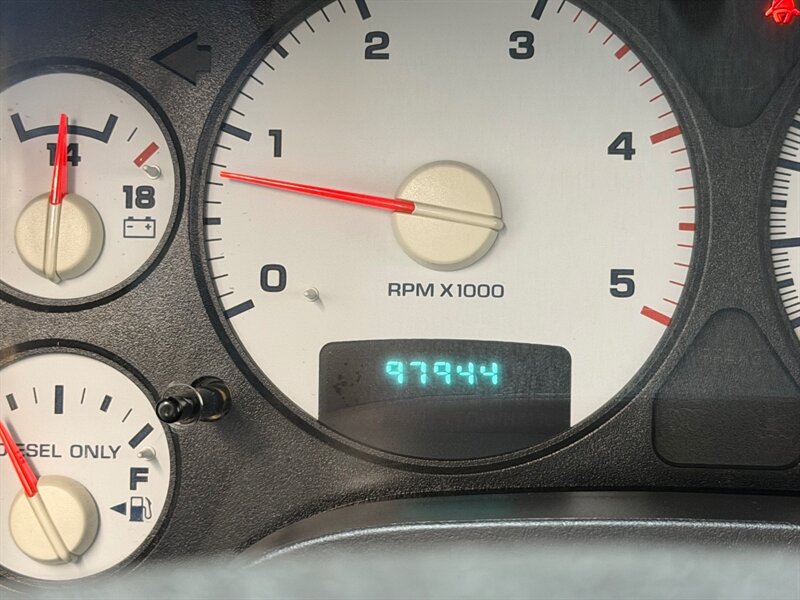 2004 Dodge Ram 2500 SLT 4X4 5.9L CUMMINS DIESEL /1-OWNER /97K MILES /LONG BED / ZERO RUST / Excel Cond - Photo 49 - Gladstone, OR 97027