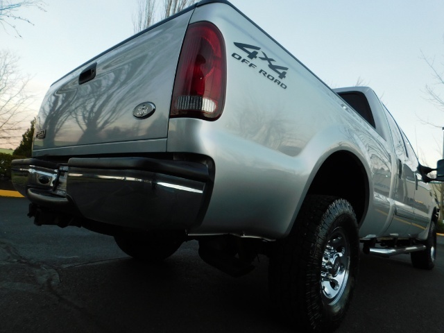 2002 Ford F-250 Super Duty XLT 4DR / 4X4 / V10 / ORIGINAL OWNER   - Photo 9 - Portland, OR 97217