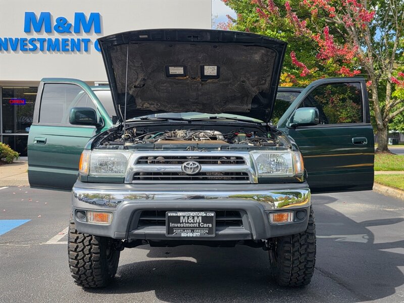 1999 Toyota 4Runner 4X4 V6/ 5-SPEED MANUAL / TIMING BELT DONE / LIFTED / 3.4 L / NEW TIRES / NEW LIFT / ZERO RUST !! - Photo 29 - Portland, OR 97217