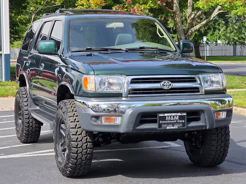 1999 Toyota 4Runner 4X4 V6/ 5-SPEED MANUAL / TIMING BELT DONE / LIFTED / 3.4 L / NEW TIRES / NEW LIFT / ZERO RUST !! - Photo 2 - Portland, OR 97217