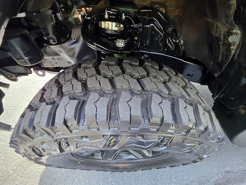 1999 Toyota 4Runner 4X4 V6/ 5-SPEED MANUAL / TIMING BELT DONE / LIFTED / 3.4 L / NEW TIRES / NEW LIFT / ZERO RUST !! - Photo 21 - Portland, OR 97217