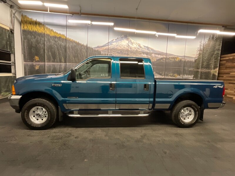 2001 Ford F-250 Super Duty XLT 4X4 / 7.3L DIESEL / 6-SPEED MANUAL  RUST FREE / SHORT BED / ONLY 129,000 MILES - Photo 3 - Gladstone, OR 97027