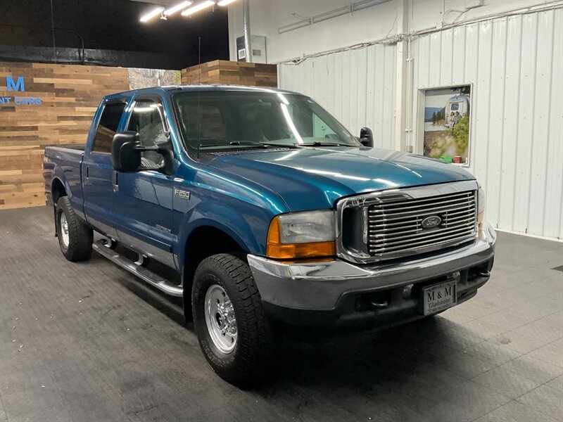 2001 Ford F-250 Super Duty XLT 4X4 / 7.3L DIESEL / 6-SPEED MANUAL  RUST FREE / SHORT BED / ONLY 129,000 MILES - Photo 2 - Gladstone, OR 97027