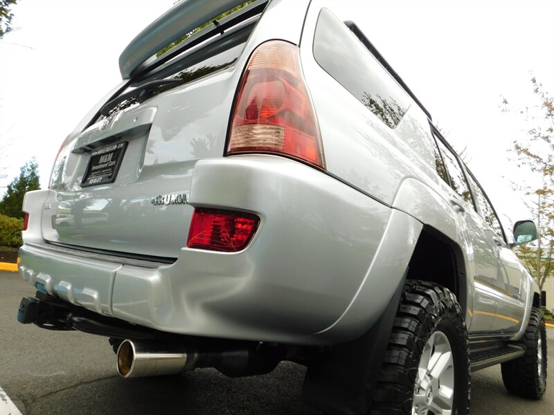 2005 Toyota 4Runner Limited 4X4 / V8 / DIFF LOCK / LEATHER / NEW LIFT   - Photo 12 - Portland, OR 97217