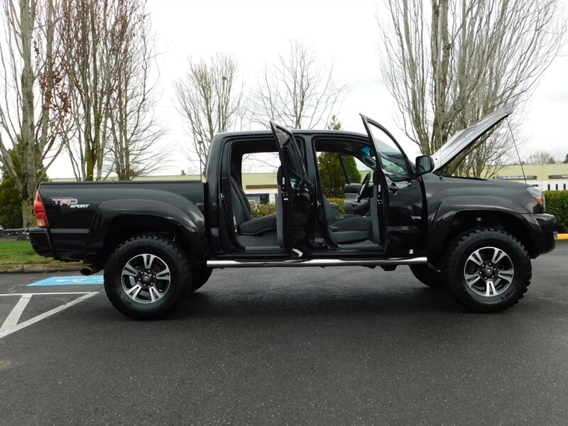 2006 Toyota Tacoma V6 4X4 / 6 SPEED /  TRD / LOW MILES / LIFTED   - Photo 22 - Portland, OR 97217