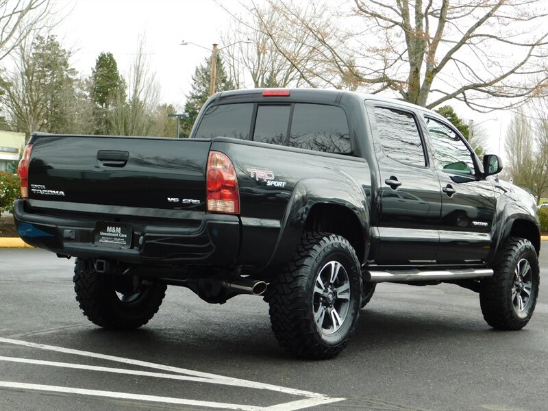 2006 Toyota Tacoma V6 4X4 / 6 SPEED /  TRD / LOW MILES / LIFTED   - Photo 8 - Portland, OR 97217