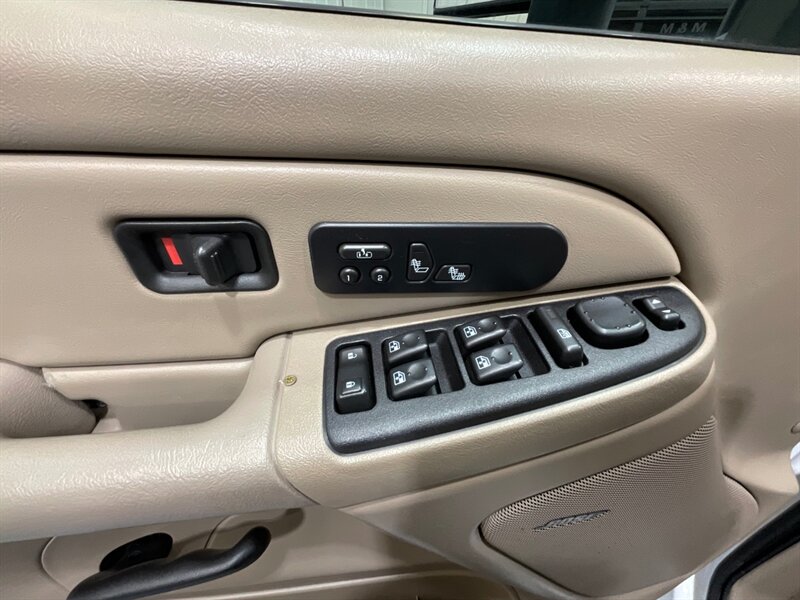 2006 GMC Sierra 3500 SLT /LONG BED / ZERO RUST / LEATHER HEATED SEATS - Photo 20 - Gladstone, OR 97027