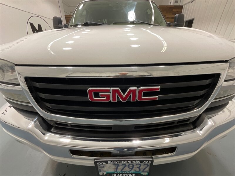 2006 GMC Sierra 3500 SLT /LONG BED / ZERO RUST / LEATHER HEATED SEATS - Photo 30 - Gladstone, OR 97027