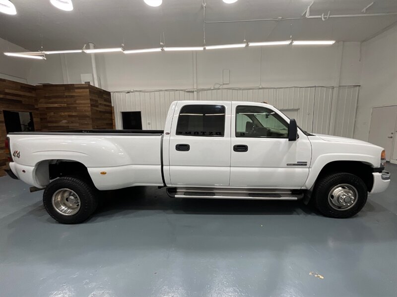 2006 GMC Sierra 3500 SLT /LONG BED / ZERO RUST / LEATHER HEATED SEATS - Photo 4 - Gladstone, OR 97027