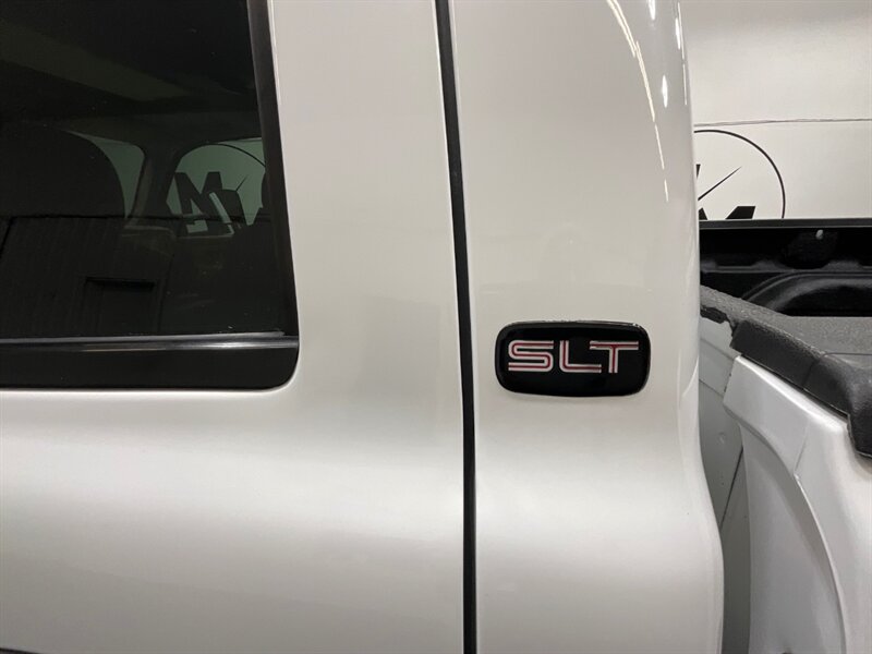 2006 GMC Sierra 3500 SLT /LONG BED / ZERO RUST / LEATHER HEATED SEATS - Photo 31 - Gladstone, OR 97027