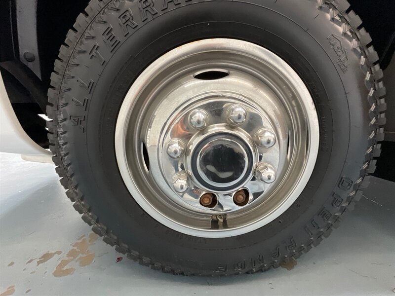 2006 GMC Sierra 3500 SLT /LONG BED / ZERO RUST / LEATHER HEATED SEATS - Photo 47 - Gladstone, OR 97027
