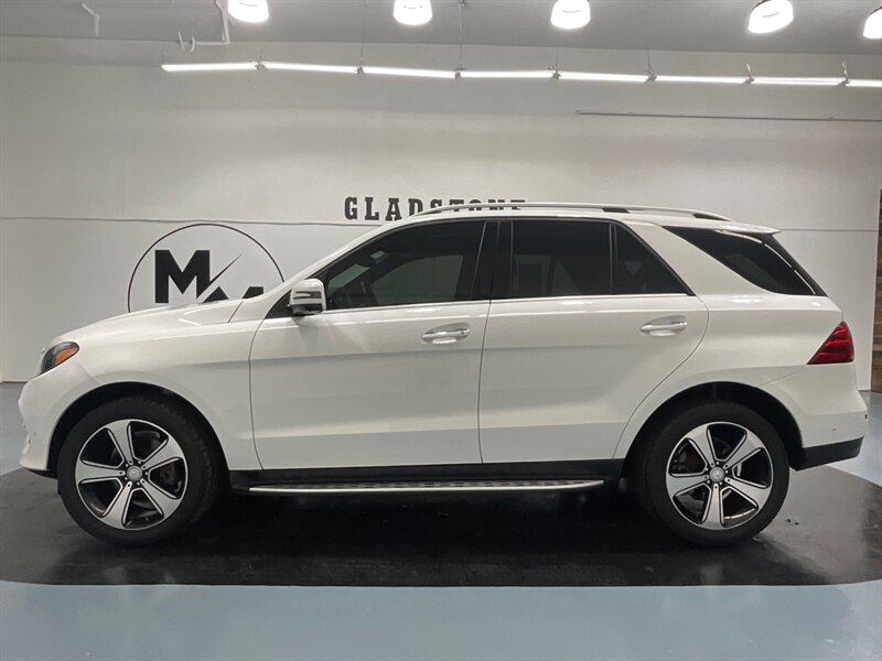 2017 Mercedes-Benz GLE GLE 350 4MATIC / Panoramic sunroof / FULYLOADED  / Leather & Heated Seats / Navigation - Photo 3 - Gladstone, OR 97027