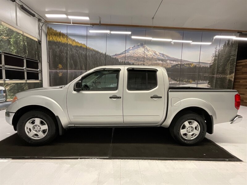 2006 Nissan Frontier SE Crew Cab 4X4 / 4.0L V6 / LOCAL TRUCK  / Towing Package / Spray in bed liner / RUST FREE / 157,000 MILES - Photo 3 - Gladstone, OR 97027