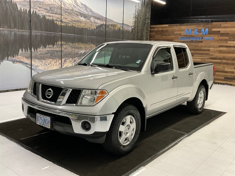 2006 Nissan Frontier SE Crew Cab 4X4 / 4.0L V6 / LOCAL TRUCK  / Towing Package / Spray in bed liner / RUST FREE / 157,000 MILES - Photo 1 - Gladstone, OR 97027