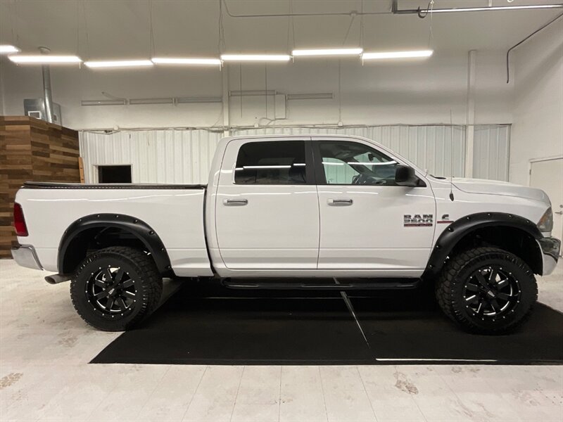 2018 RAM 2500 SLT Crew Cab 4X4 / 6.7L DIESEL /LIFTED / 59K MILES  / LIFTED w. 35 " TIRES & 20 " FUEL WHEELS / Backup Camera / Excel Cond - Photo 4 - Gladstone, OR 97027