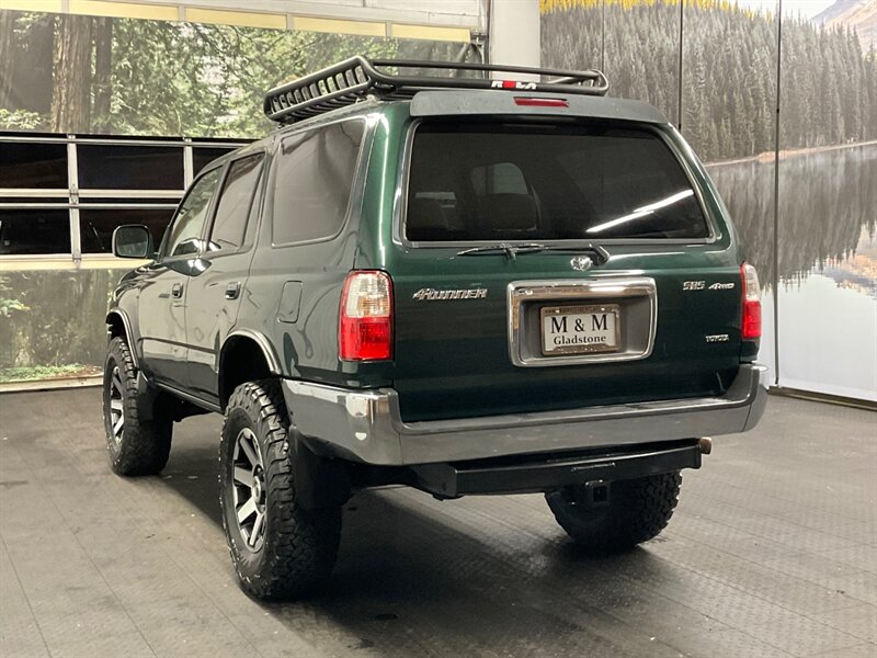 2002 Toyota 4Runner SR5 / TIMING BELT DONE / LIFTED / NEW TIRES  4WD / TRD WHEELS / BFG TIRES / TIMING BELT / LOCAL / RUST FREE - Photo 8 - Gladstone, OR 97027