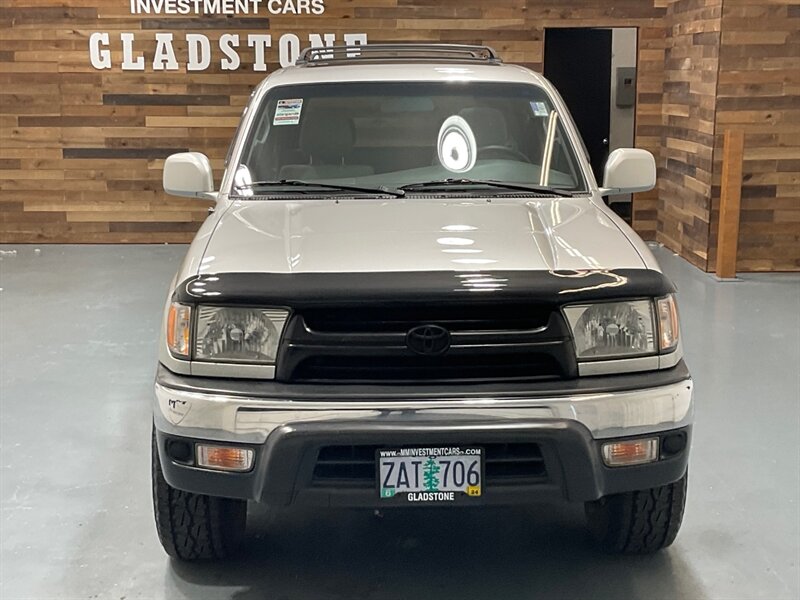 2002 Toyota 4Runner SR5 4X4 / 3.4L V6 / Sunroof / LOCAL w.ZERO RUST  / FRESH TIMING BELT SERVICE JUST DONE - Photo 5 - Gladstone, OR 97027