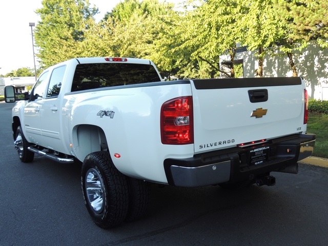 2010 Chevrolet Silverado 3500 LTZ/ 4X4 / 6.6L DURAMAX / Dually / ALLISON / 1-TON   - Photo 7 - Portland, OR 97217