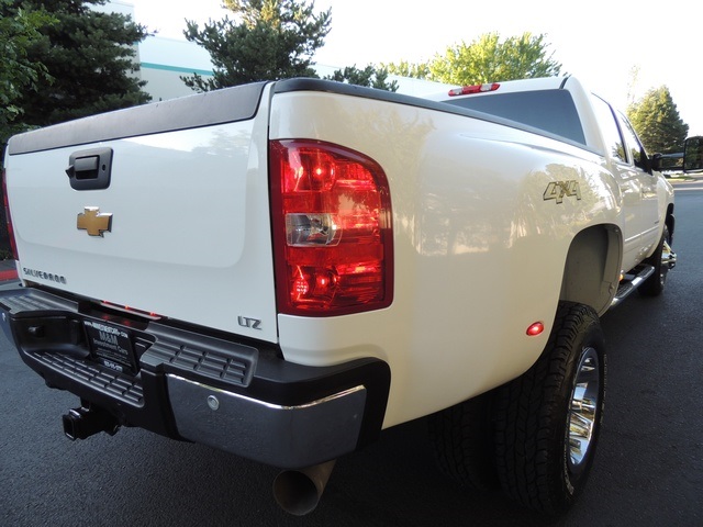 2010 Chevrolet Silverado 3500 LTZ/ 4X4 / 6.6L DURAMAX / Dually / ALLISON / 1-TON   - Photo 42 - Portland, OR 97217