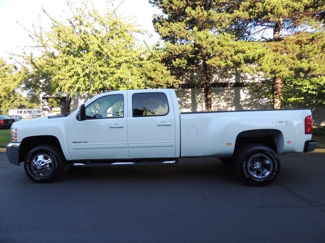 2010 Chevrolet Silverado 3500 LTZ/ 4X4 / 6.6L DURAMAX / Dually / ALLISON / 1-TON   - Photo 3 - Portland, OR 97217