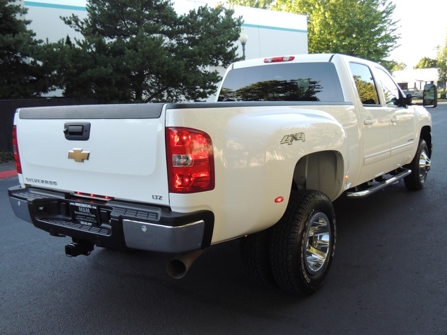 2010 Chevrolet Silverado 3500 LTZ/ 4X4 / 6.6L DURAMAX / Dually / ALLISON / 1-TON   - Photo 8 - Portland, OR 97217