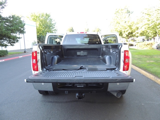 2010 Chevrolet Silverado 3500 LTZ/ 4X4 / 6.6L DURAMAX / Dually / ALLISON / 1-TON   - Photo 14 - Portland, OR 97217