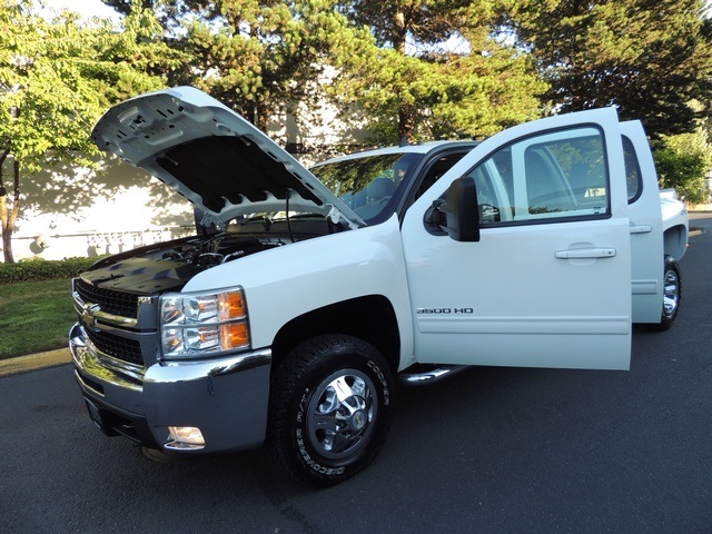 2010 Chevrolet Silverado 3500 LTZ/ 4X4 / 6.6L DURAMAX / Dually / ALLISON / 1-TON   - Photo 9 - Portland, OR 97217