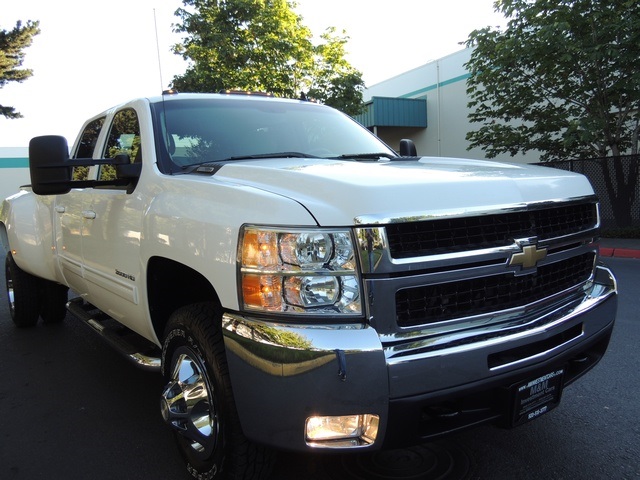 2010 Chevrolet Silverado 3500 LTZ/ 4X4 / 6.6L DURAMAX / Dually / ALLISON / 1-TON   - Photo 41 - Portland, OR 97217