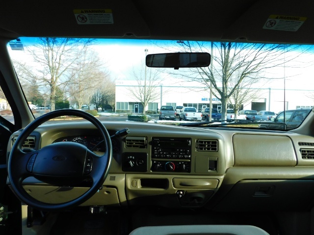 2002 Ford F-250 Super Duty XLT / 4X4 / V10 / Crew Cab / LIFTED   - Photo 33 - Portland, OR 97217