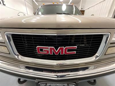 1998 GMC Sierra 3500 SLT 4X4 / 7.4L V8 / DUALLY / 113K Miles  / ZERO RUST / LONG BED / Leather Seats - Photo 30 - Gladstone, OR 97027
