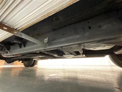 1998 GMC Sierra 3500 SLT 4X4 / 7.4L V8 / DUALLY / 113K Miles  / ZERO RUST / LONG BED / Leather Seats - Photo 49 - Gladstone, OR 97027