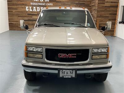 1998 GMC Sierra 3500 SLT 4X4 / 7.4L V8 / DUALLY / 113K Miles  / ZERO RUST / LONG BED / Leather Seats - Photo 5 - Gladstone, OR 97027