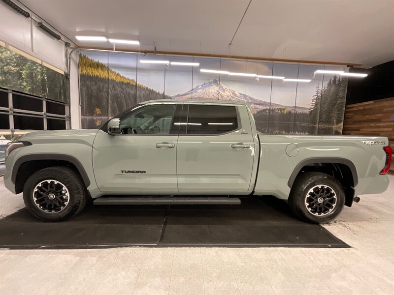 2022 Toyota Tundra SR5 TRD OFF RD / CREW CAB / 4X4 / ONLY 2,700 MILES ...