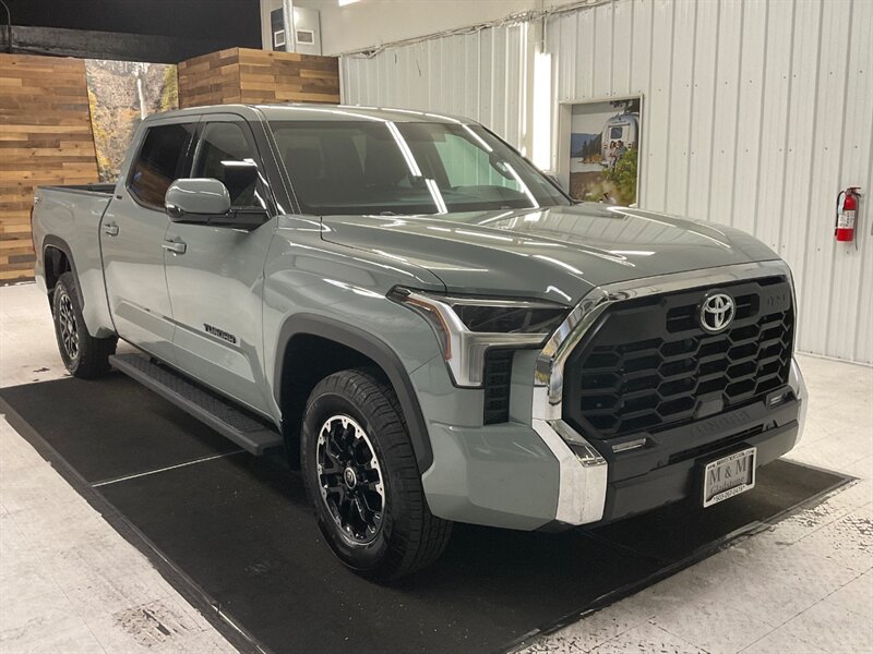 2022 Toyota Tundra SR5 TRD OFF RD / CREW CAB / 4X4 / ONLY 2,700 MILES ...