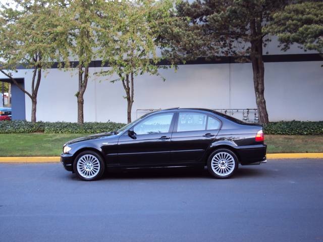 2002 BMW 330xi/ AWD/ Navigation   - Photo 2 - Portland, OR 97217