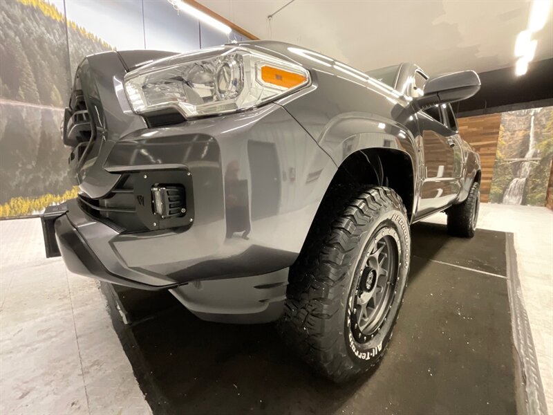 2016 Toyota Tacoma SR 4Dr Access Cab 4X4 / 2.7L 4Cyl / 5-SPEED MANUAL  / LOCAL OREGON TRUCK / BF GOODRICH TIRES & XD WHEELS / Backup Camera / Towing Package / ONLY 55,000 MILES - Photo 10 - Gladstone, OR 97027