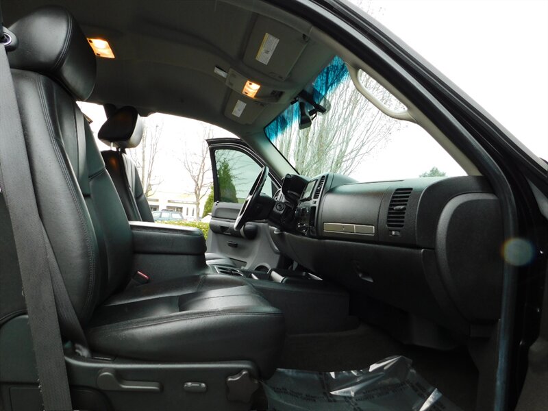 2008 Chevrolet Silverado 1500 LTZ 4WD LEATHER CUSTOM LIFT OVER 15k Invested   - Photo 16 - Portland, OR 97217