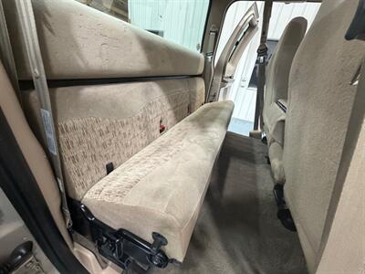 1999 Ford F-250 XLT 4x4 / 7.3L DIESEL / 6 SPEED MANUAL MANUAL / / NEW TIRES / LOCAL TRUCK - Photo 13 - Gladstone, OR 97027