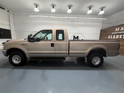 1999 Ford F-250 XLT 4x4 / 7.3L DIESEL / 6 SPEED MANUAL MANUAL / / NEW TIRES / LOCAL TRUCK - Photo 3 - Gladstone, OR 97027