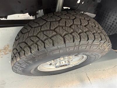 1999 Ford F-250 XLT 4x4 / 7.3L DIESEL / 6 SPEED MANUAL MANUAL / / NEW TIRES / LOCAL TRUCK - Photo 24 - Gladstone, OR 97027
