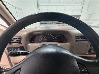 1999 Ford F-250 XLT 4x4 / 7.3L DIESEL / 6 SPEED MANUAL MANUAL / / NEW TIRES / LOCAL TRUCK - Photo 30 - Gladstone, OR 97027