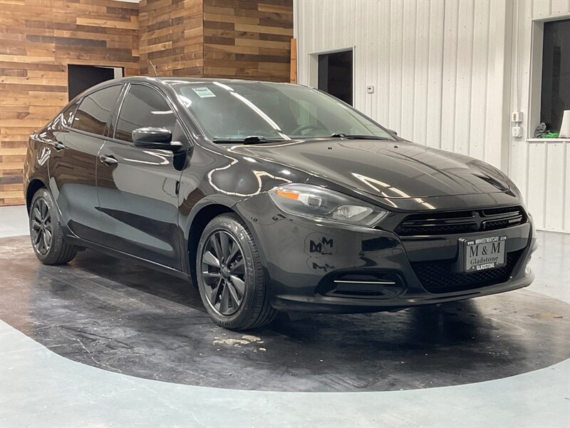 2014 Dodge Dart SXT Sedan / 2.4L 4CYl / 6-SPEED MANUAL  / LOCAL  / BRAND NEW TIRES - Photo 2 - Gladstone, OR 97027