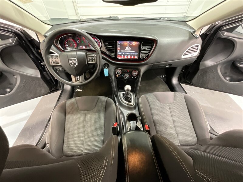 2014 Dodge Dart SXT Sedan / 2.4L 4CYl / 6-SPEED MANUAL  / LOCAL  / BRAND NEW TIRES - Photo 19 - Gladstone, OR 97027