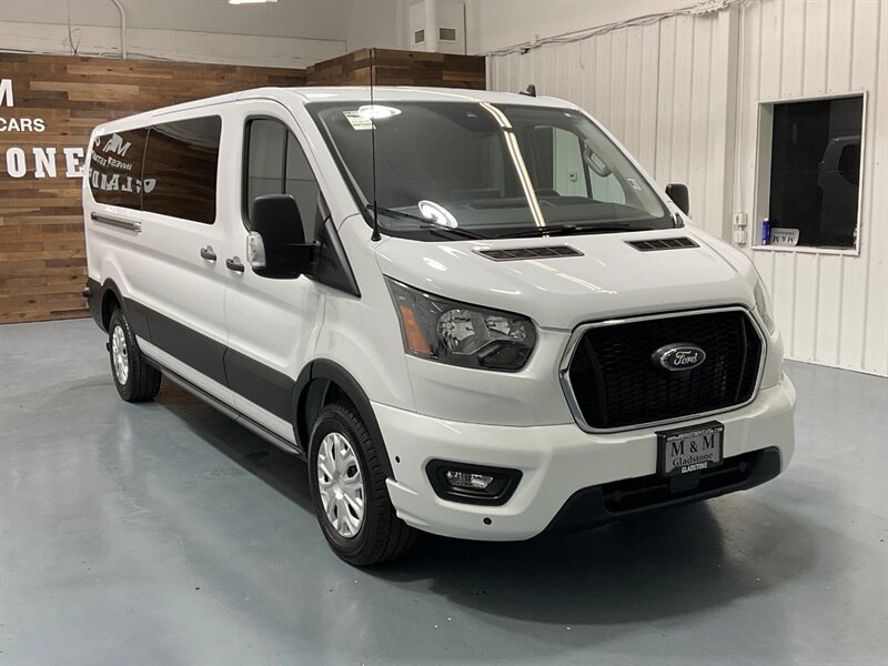 2024 Ford Transit 350 XLT 12-Passenger Full Size Van /3.5L Ecoboost  /LOW ROOF / LWB / 31,000 MILES - Photo 2 - Gladstone, OR 97027
