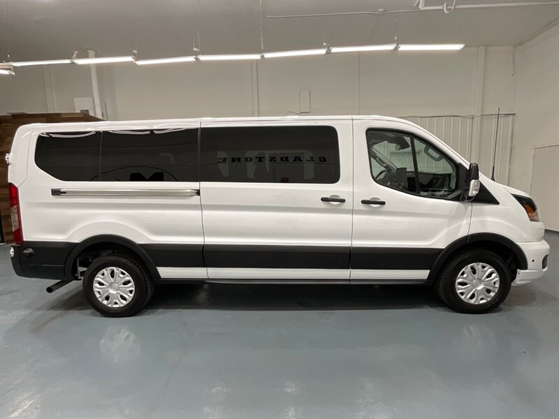2024 Ford Transit 350 XLT 12-Passenger Full Size Van /3.5L Ecoboost  /LOW ROOF / LWB / 31,000 MILES - Photo 4 - Gladstone, OR 97027