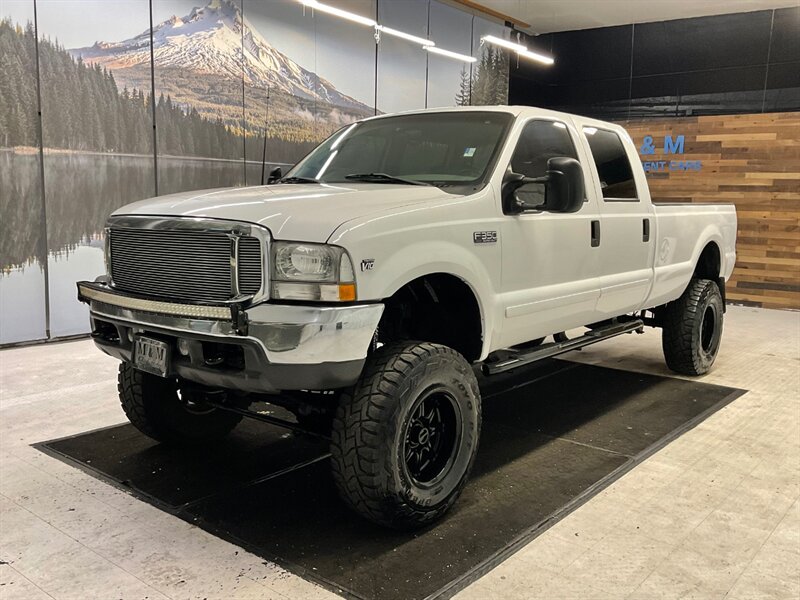 2001 Ford F-350 XLT Crew Cab 4X4 / 6.8L V10 / LIFTED w. 37 " TIRES  / RUST FREE / LONG BED / Navigation / LIFTED w. 37 " MUD TIRES & 17 " BLACK WHEELS - Photo 25 - Gladstone, OR 97027