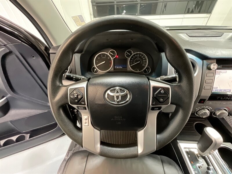 2015 Toyota Tundra SR5 Crew Max 5.7L V8 / NEW WHEELS & TIRES /OFF RD / ZERO RUST / NAVIGATION & BACKUP CAMERA - Photo 18 - Gladstone, OR 97027