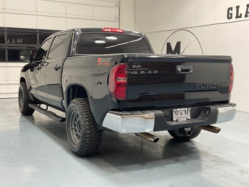 2015 Toyota Tundra SR5 Crew Max 5.7L V8 / NEW WHEELS & TIRES /OFF RD / ZERO RUST / NAVIGATION & BACKUP CAMERA - Photo 7 - Gladstone, OR 97027